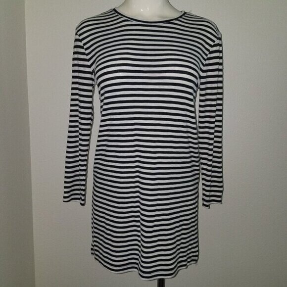 Old Navy Tops - Old Navy Black White Striped Shirt Tunic Size XS Rayon Blend
